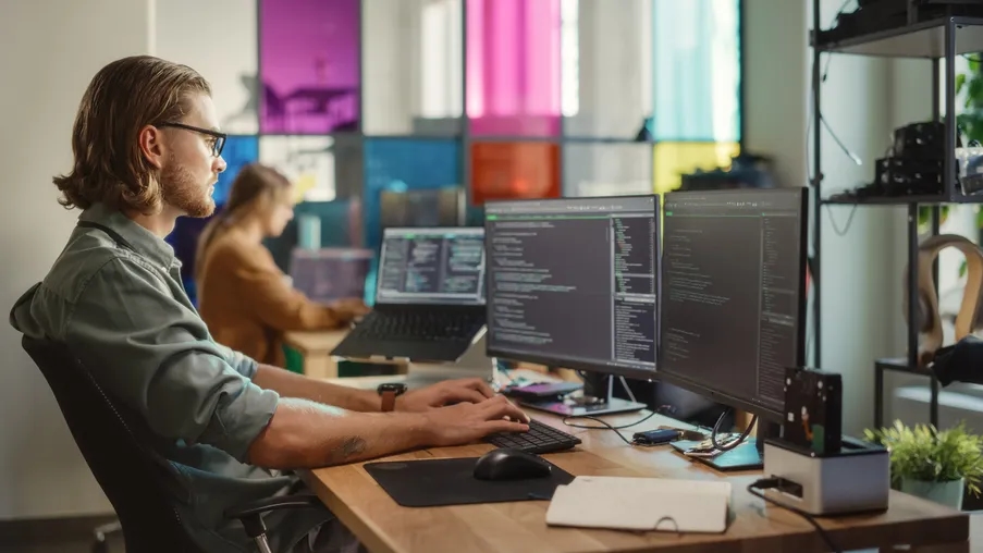 Discover the data science solutions from Posit Team